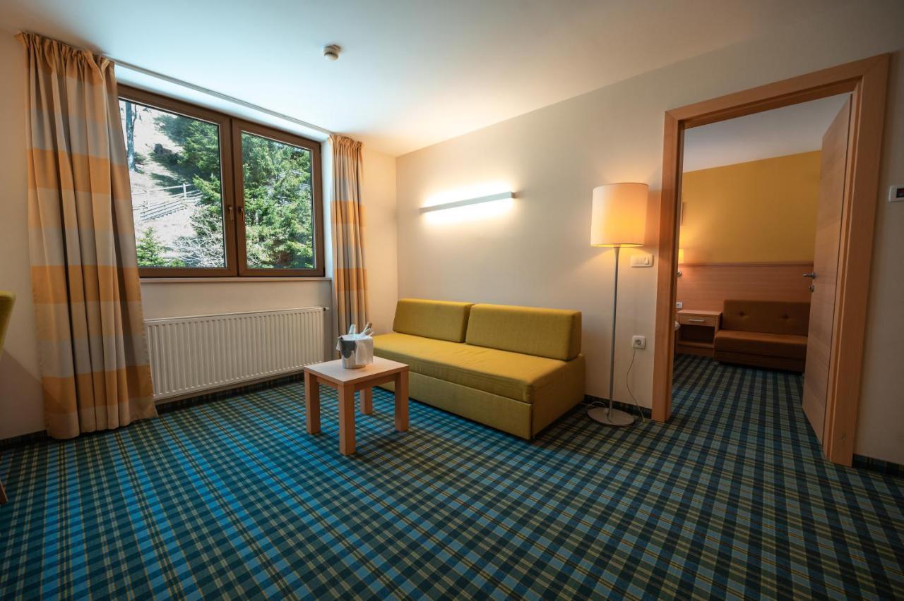 Wellness Hotel Montis Мозирє Екстер'єр фото